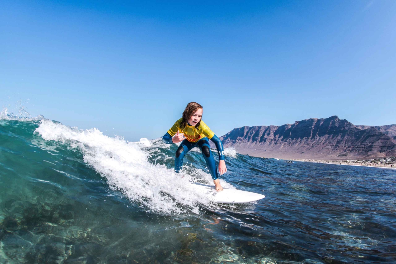 Lanzarote : leçon de surf avec une approche holistique