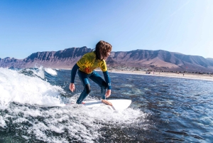 Lanzarote : leçon de surf avec une approche holistique