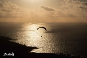 Lanzarote: Tandem Paragliding Flight Over Lanzarote