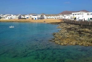 Lanzarote: Kunsthandwerksmarkt in Teguise und die Insel La Graciosa