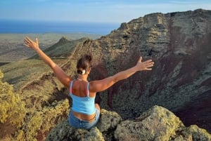 Lanzarote: Timanfaya, El Golfo en Los Hervideros Tour