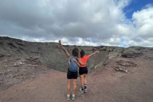 Lanzarote: Timanfaya Natural Park Trekking Tour