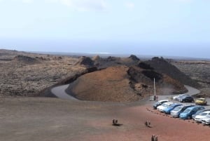 ランサローテ島：ティマンファヤ国立公園の火山クレーターツアー