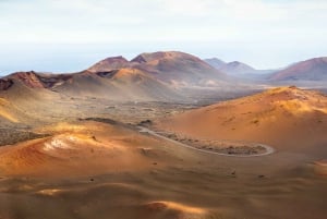 Lanzarote: Timanfaya Park, Jameos Agua & Green Cave Day Trip