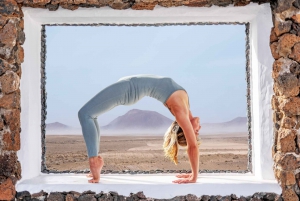 Lanzarote: Vulkanische Yoga-Session mit Meerblick