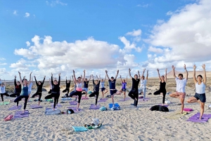 Lanzarote: Vulkanische Yoga-Session mit Meerblick