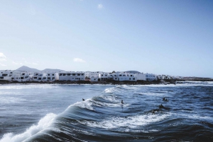 Première école de surf de Lanzarote - cours de 2 heures ou de 4 heures