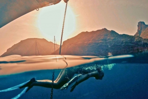 Privat yachtutflykt med gourmetgrill och solnedgång till Papagayos stränder