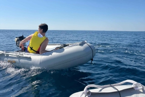 La Graciosa: rent your zodiac without a license!