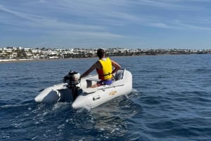 La Graciosa: rent your zodiac without a license!