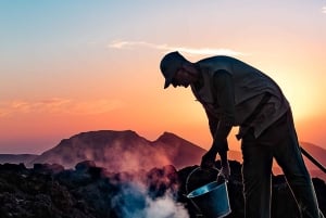 Timanfaya National Park: Evening Tour with Volcano Dinner