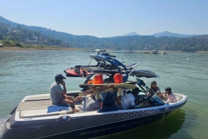 Valle de Bravo: Ski Boat Rentals