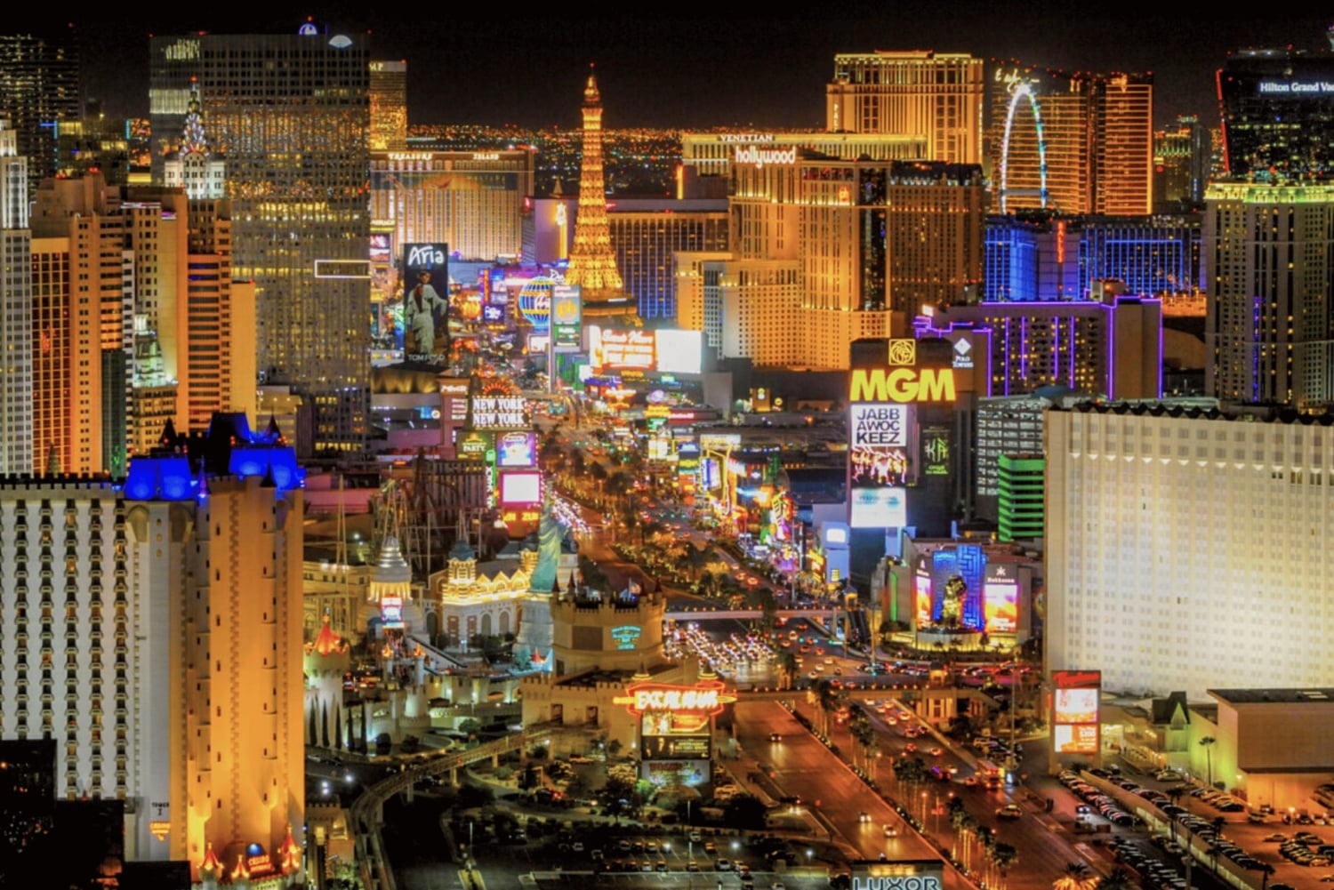 パーティーバス、無料ドリンク、VIP入場付きのベガスクラブクロールNo.1