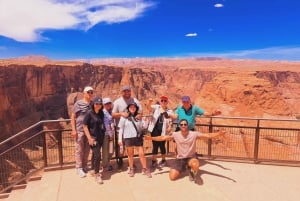 Antelope Canyon ja Horseshoe Bend -päiväretki