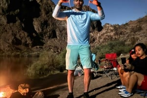 Camping Las Vegas Trip vanaf de voet van de Hoover Dam, Black Canyon