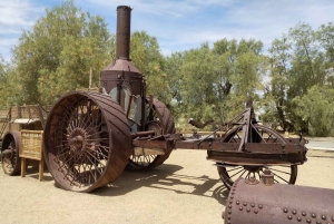 Death Valley: National Park Private Tour with Wine Tasting