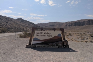 Death Valley: National Park Private Tour with Wine Tasting