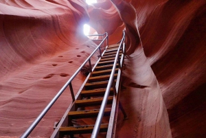 From Las Vegas: Antelope Canyon and Horseshoe Bend Day Trip