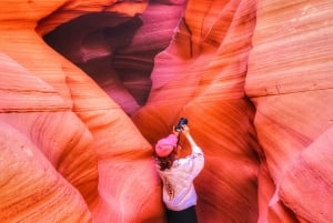 From Vegas: Grand Canyon & Lower Antelope Canyon 2-Day Tour