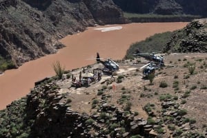 Depuis Las Vegas : Tour en hélicoptère du Grand Canyon Skywalk Express