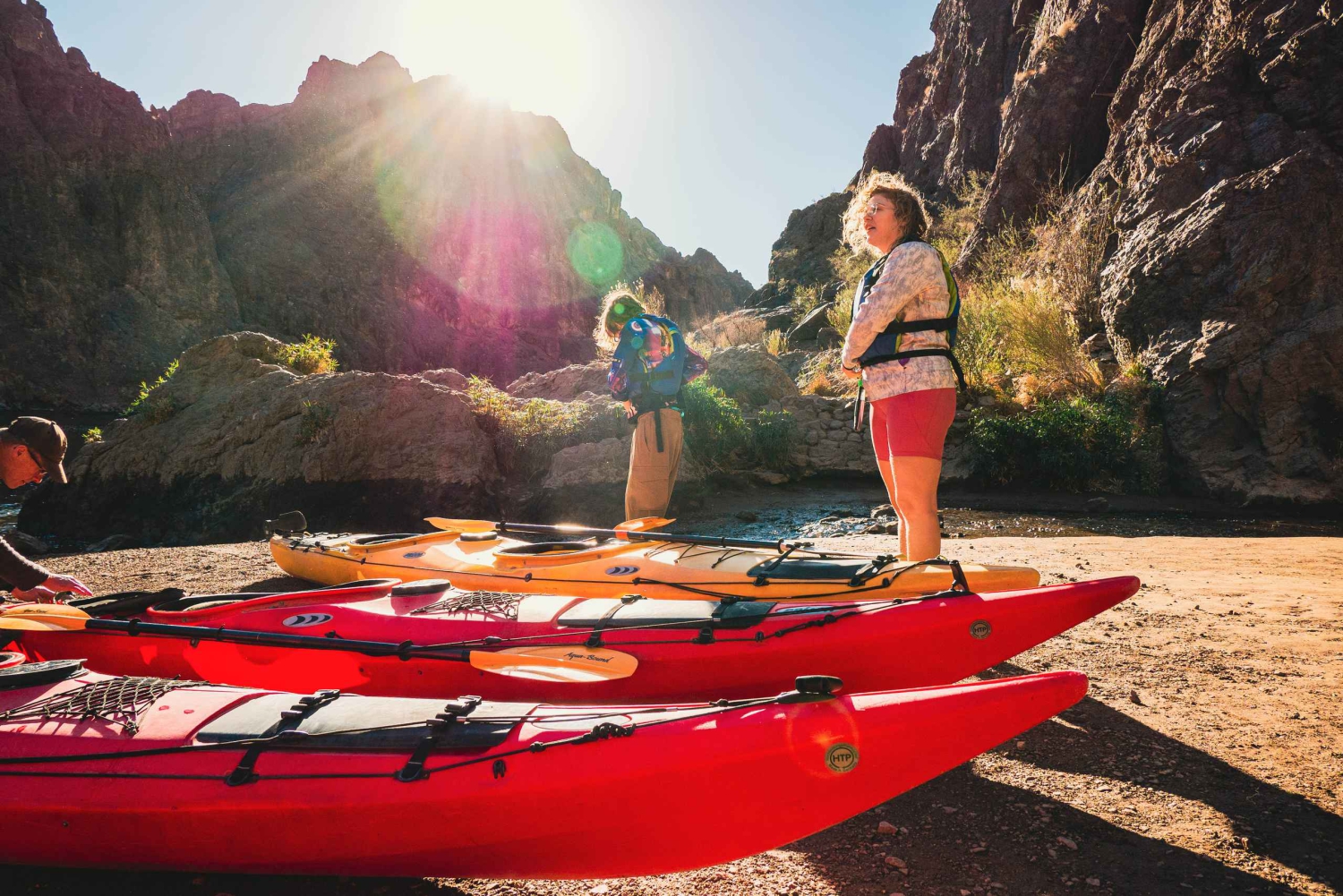 Desde Las Vegas Excursión guiada en kayak por la Cueva Esmeralda