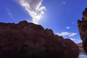 From Las Vegas: Hoover Dam Kayak Trip with 6 Hot Springs
