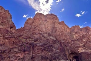 From Las Vegas: Hoover Dam Kayak Trip with 6 Hot Springs