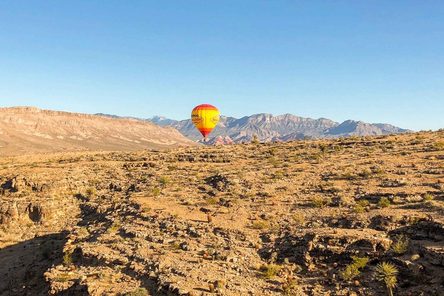 Hot-Air-Balloon-Ride-over-Red-Rock-Canyon