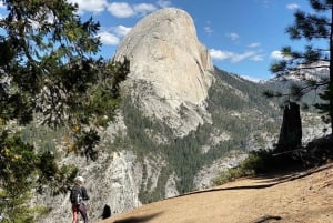 Vegasista: Yellowstone, Yosemite ja Kalliovuoret 11-päiväinen kiertomatka