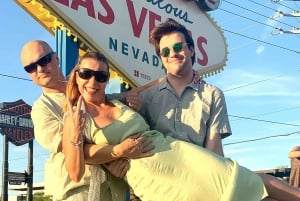 Las Vegas: Bryllup i Elvis Chapel + Las Vegas-skilt + fotos