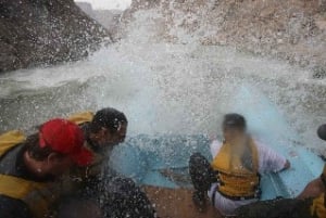 Fra Las Vegas: Rafting-heldagstur i Grand Canyon