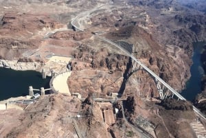 Von Vegas aus: Grand Canyon Hubschrauber mit Eagle Point Landing