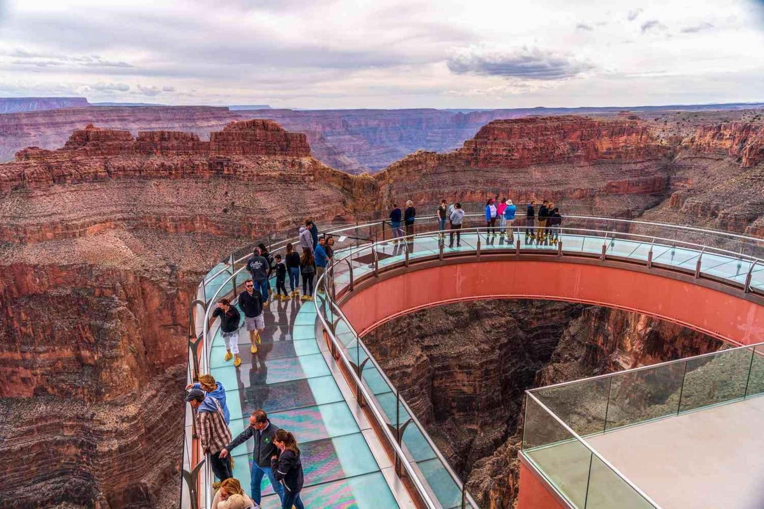 Grand Canyon Hoover Dam og Joshua Tree VIP-tur for en lille gruppe