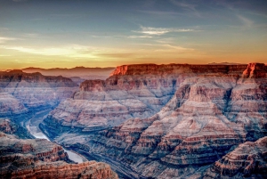 Vegas: Privétour naar Grand Canyon West met Skywalk-optie