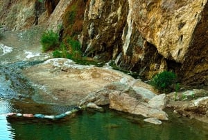Wanderung zu den heißen Quellen am Goldstrike Canyon mit sechs dampfenden Wasserfällen