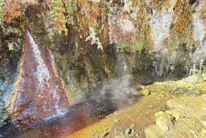 Wanderung zu den heißen Quellen am Goldstrike Canyon mit sechs dampfenden Wasserfällen
