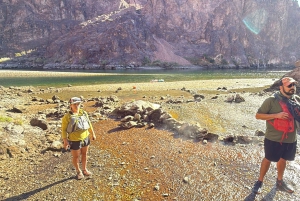 Wandeltocht naar de warmwaterbronnen bij Goldstrike Canyon Six Steamy Waterfall