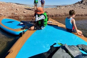 Lago Mead: Tour guiado com prancha de remo gigante inclui 4 pessoas