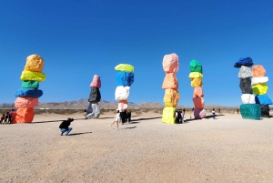 Las Vegas: 7 Magic Mountains & Death Valley Stargazing Tour