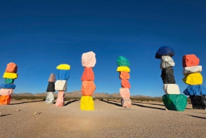 Las Vegas: tour delle 7 Magic Mountains e osservazione delle stelle nella Death Valley