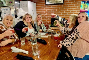 Las Vegas: Visita ao distrito das artes com passeio de limusina, espumante e refeição