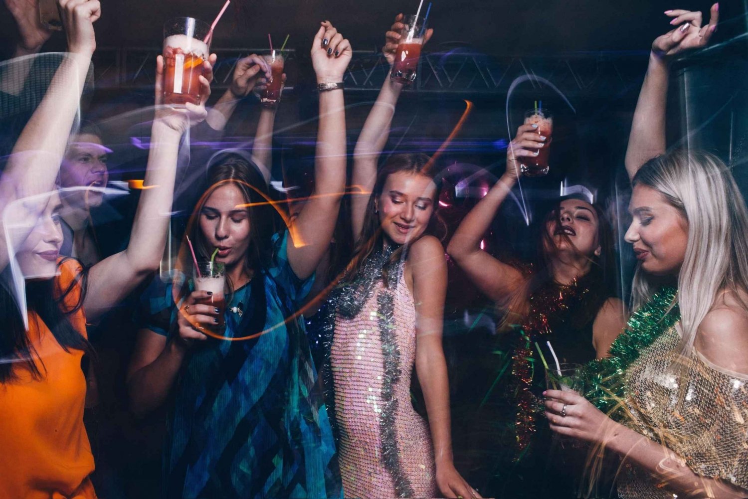 Las Vegas: Bachelorette Party Bus Club Crawl
