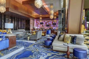 Las Vegas: Rota das Discotecas com Autocarro de Festa, Bebidas e Entrada Rápida