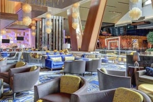 Las Vegas: Rota das Discotecas com Autocarro de Festa, Bebidas e Entrada Rápida