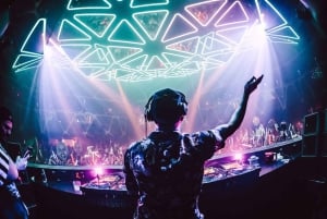 Las Vegas: Rota das Discotecas com Autocarro de Festa, Bebidas e Entrada Rápida