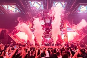 Las Vegas: Rota das Discotecas com Autocarro de Festa, Bebidas e Entrada Rápida