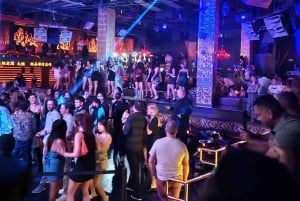 Las Vegas: Rota das Discotecas com Autocarro de Festa, Bebidas e Entrada Rápida