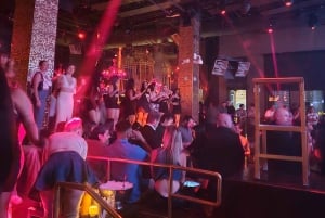 Las Vegas: Rota das Discotecas com Autocarro de Festa, Bebidas e Entrada Rápida