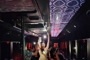 Las Vegas: Rota das Discotecas com Autocarro de Festa, Bebidas e Entrada Rápida