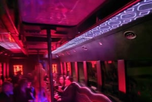Las Vegas: Rota das Discotecas com Autocarro de Festa, Bebidas e Entrada Rápida